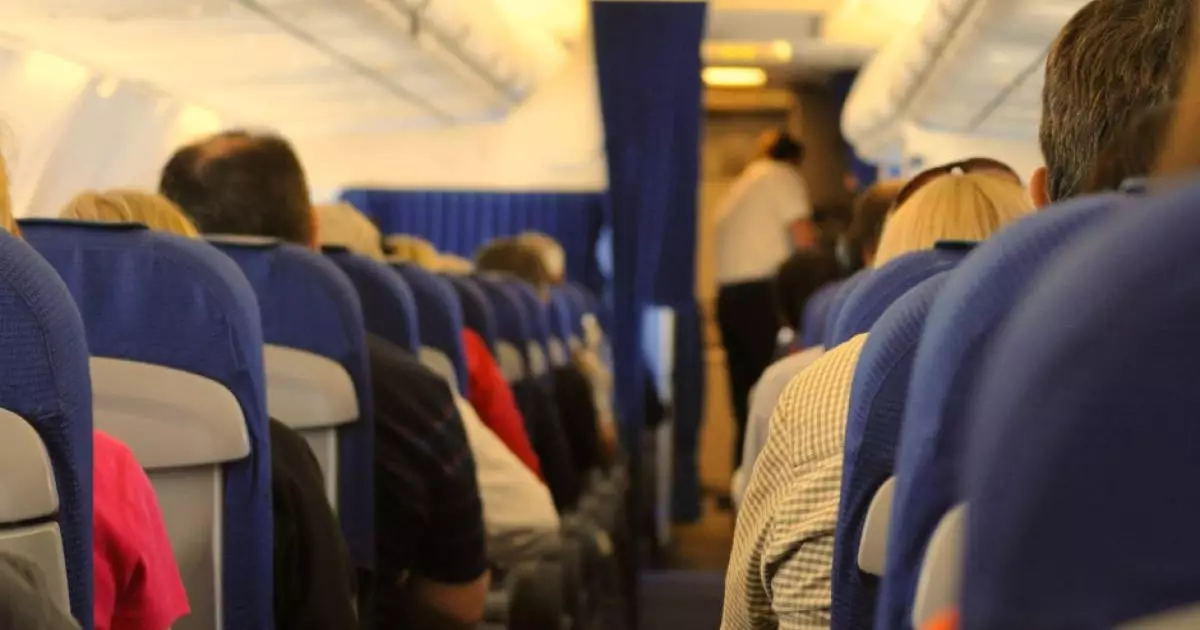  «Жарылғыш зат бар»: Ақтау–Шымкент рейсіндегі ұшақтан 200 адам эвакуацияланды 