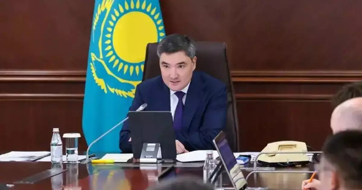  Бектенов 1 қазанға дейін барлық автожол жобаларына толық тексеріс жүргізуді тапсырды: мердігерлердің жауапкершілігі күшейеді 