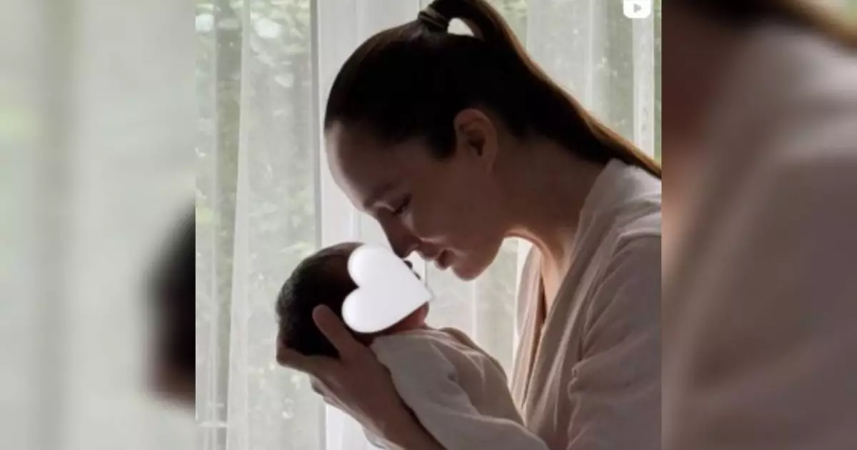  Сүйінші! Қайрат Нұртастың жұбайы бесінші сәбиін босанды 