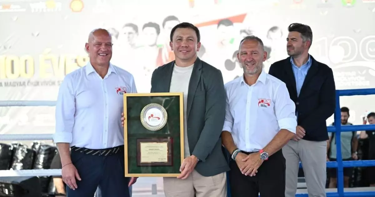  Геннадий Головкин Венгрия боксының 100 жылдығына қатысты 