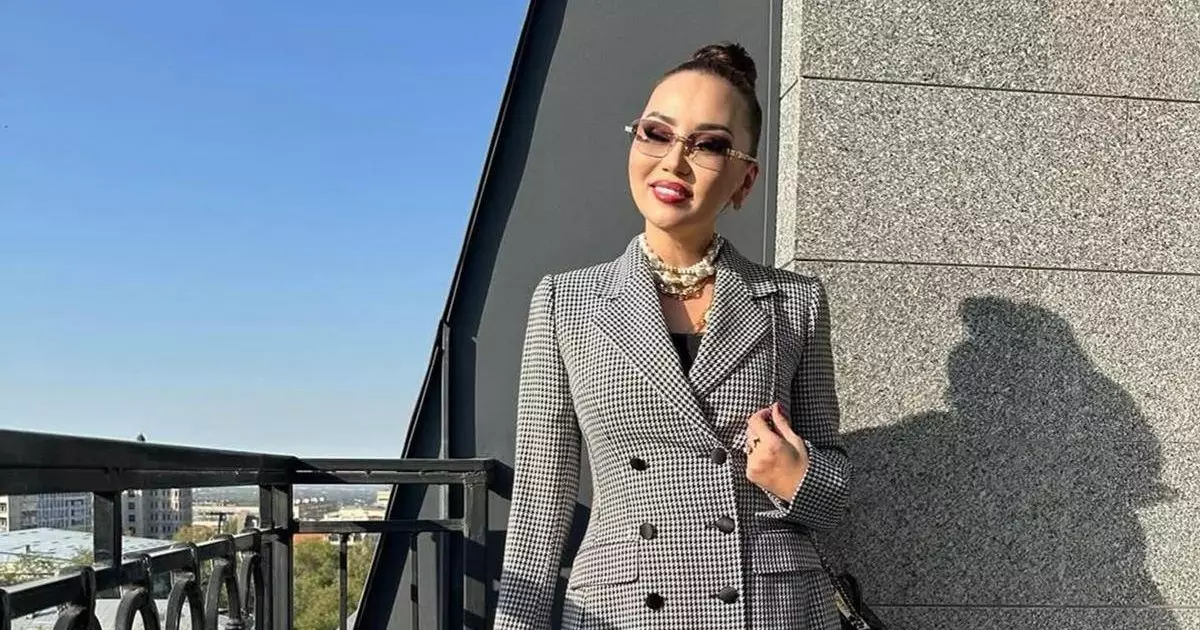  `Отаныма қызмет етемін`: Баян Алагөзова `Қазақстанның еңбек сіңірген қайраткері` атағын алды 