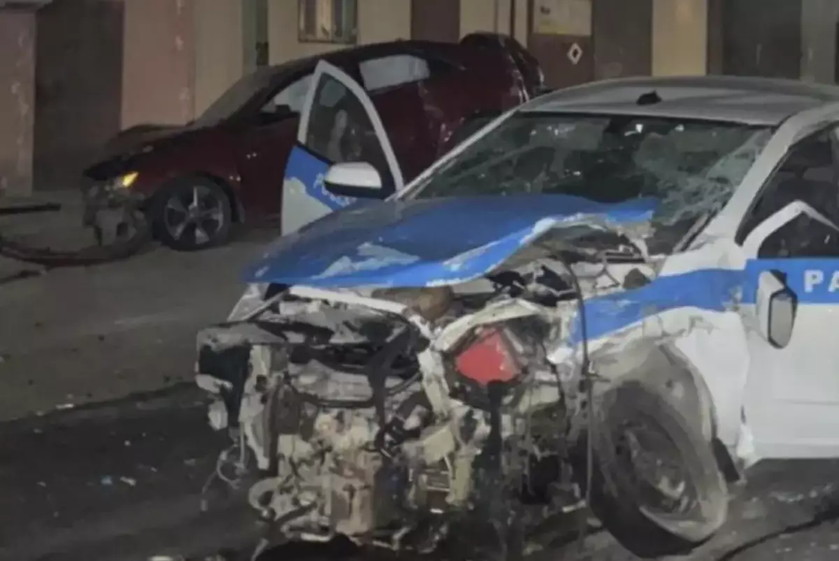 Полицейский автомобиль попал в страшную аварию в Мангистау