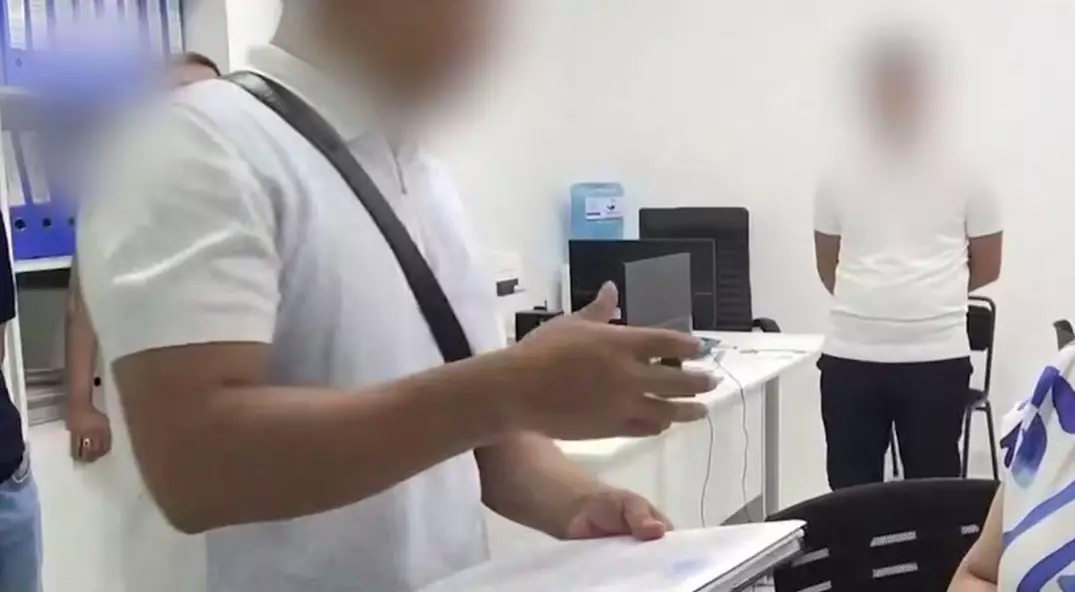 Десятки миллионов тенге госсредств через фиктивные трудоустройства украли в Туркестане