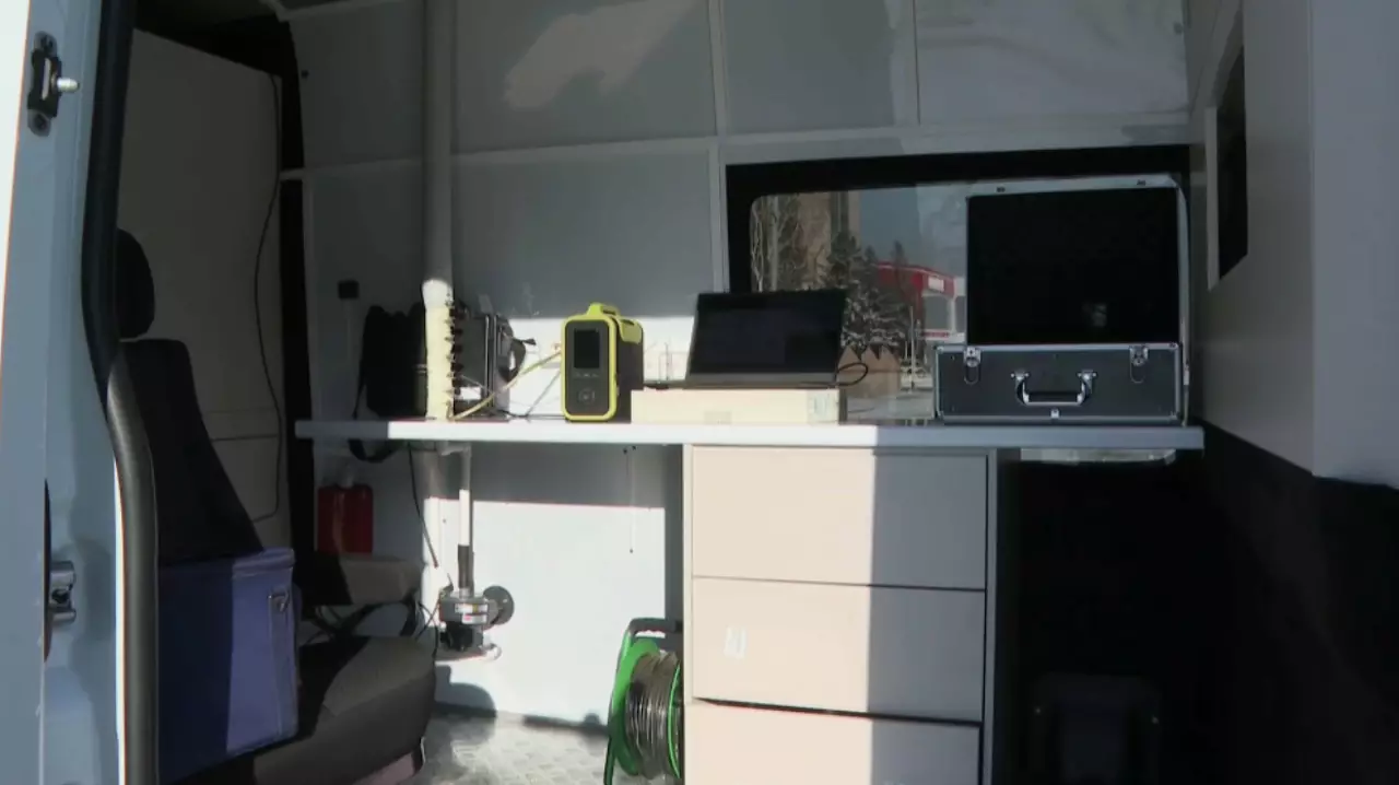 Современная мобильная эколаборатория появилась в ВКО