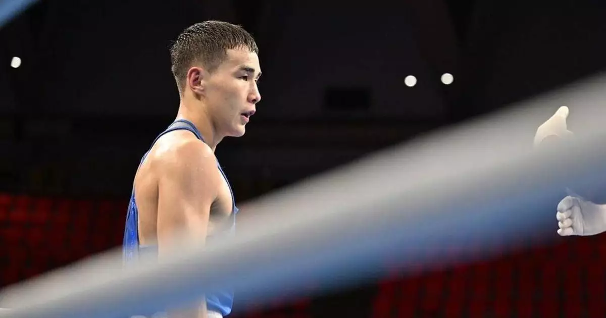  Қазақ боксшысы өзбектің Олимпиада чемпионын өз елінде сабап тастады (ВИДЕО) 