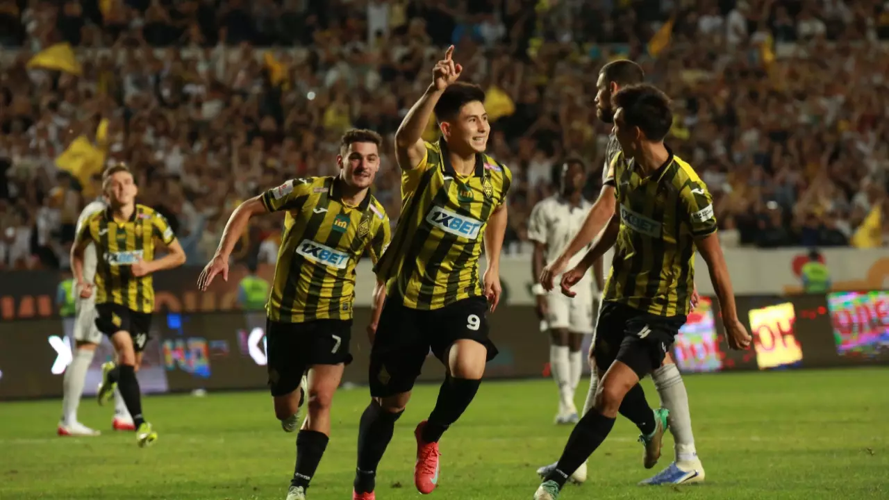  “Қайрат” сырт алаңда “Копенгагенмен” кездеседі