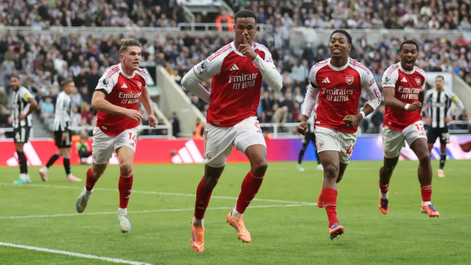 Прямая трансляция матча "Арсенал" - "Бавария" в Лиге чемпионов