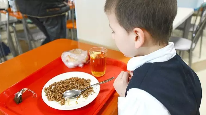 Алматыдағы мектеп асханасында сұмдық жағдай болды