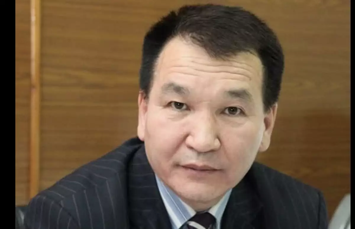 Ғалым Нұртаза Қадырниязовты полиция ұстап әкетті