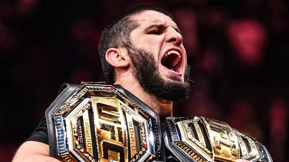 Менеджер Махачева назвал следующего соперника для чемпиона в весе Шавката