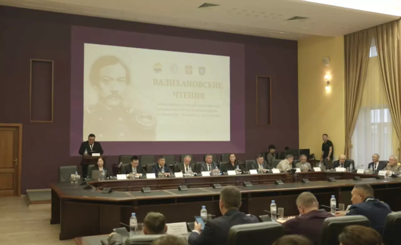 190-летие Ш. Уалиханова отметили в Омске