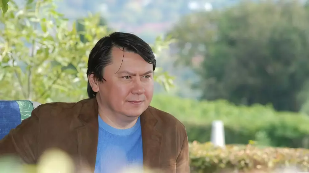 Документ из архива Эпштейна заинтересовал Казахстан. В нём — история Рахата Алиева