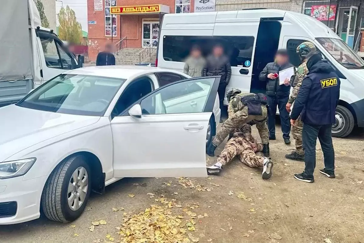 В ЗКО правоохранители пресекли незаконный вывоз топлива