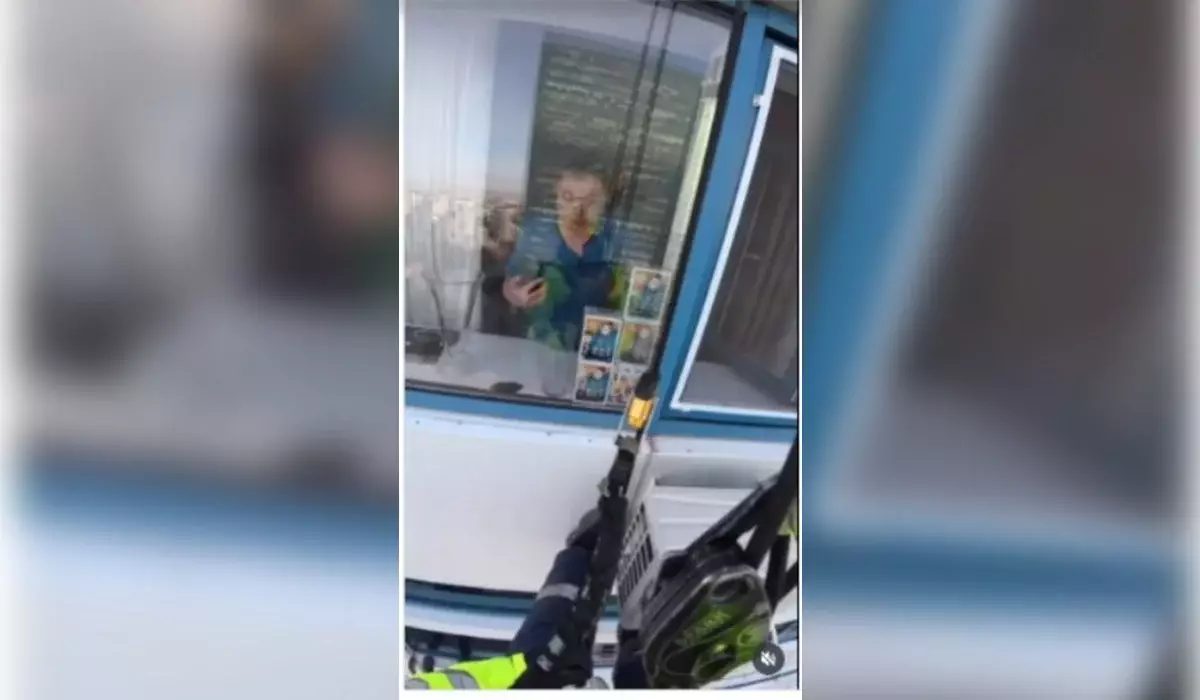 «Арқаныңды кесіп тастаймын»: Астана тұрғыны альпинистің жұмысына кедергі келтірді (ВИДЕО)