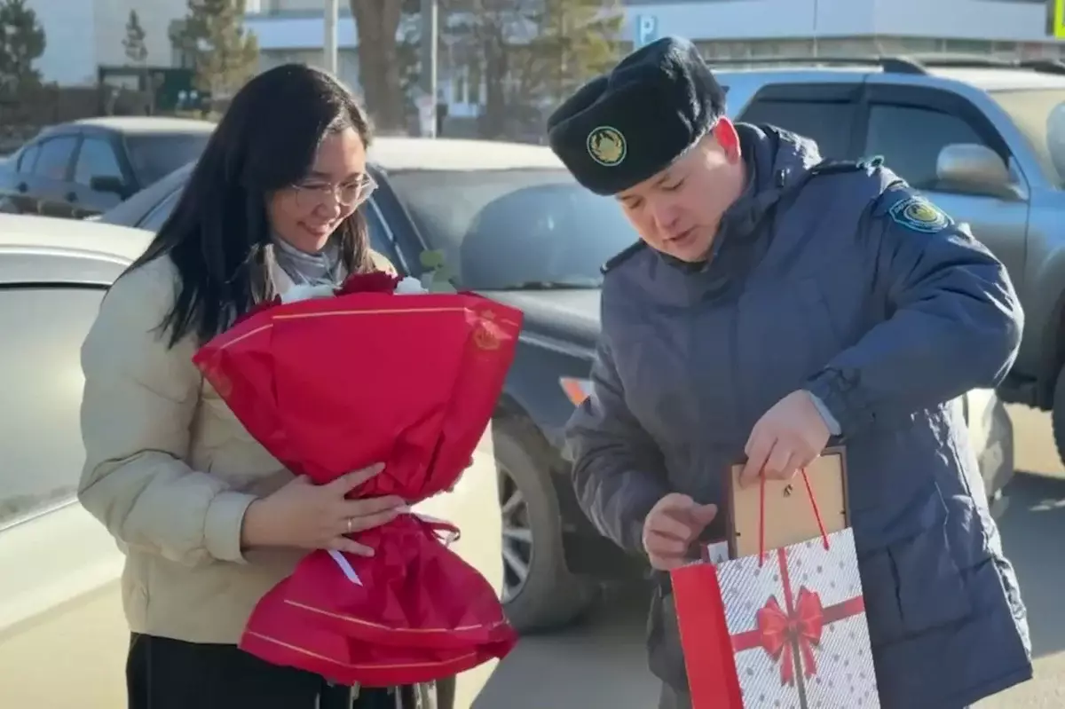 За отличную езду без нарушений: в Кокшетау наградили лучших водителей