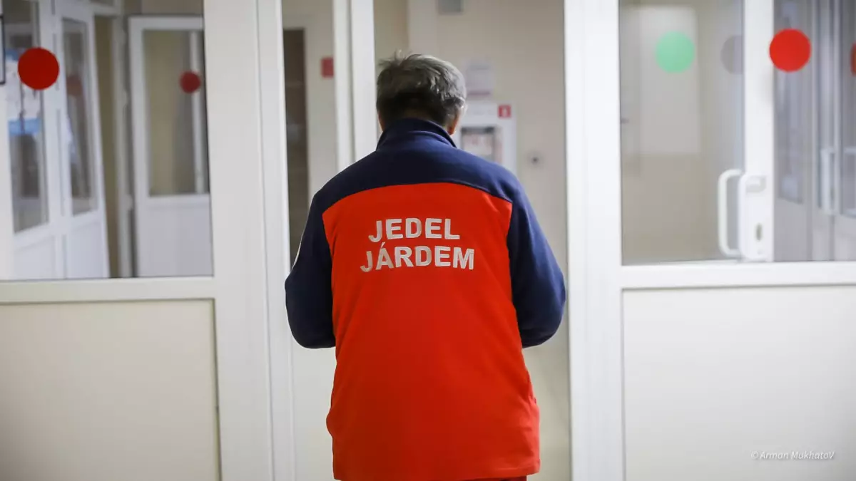 Ринат Зайыт: Дәрігерлерге шабуыл үшін жазаны күшейту қажет