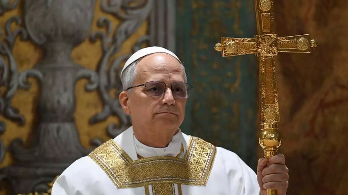 Рим папасы екі әйел алатындарға үндеу жасады