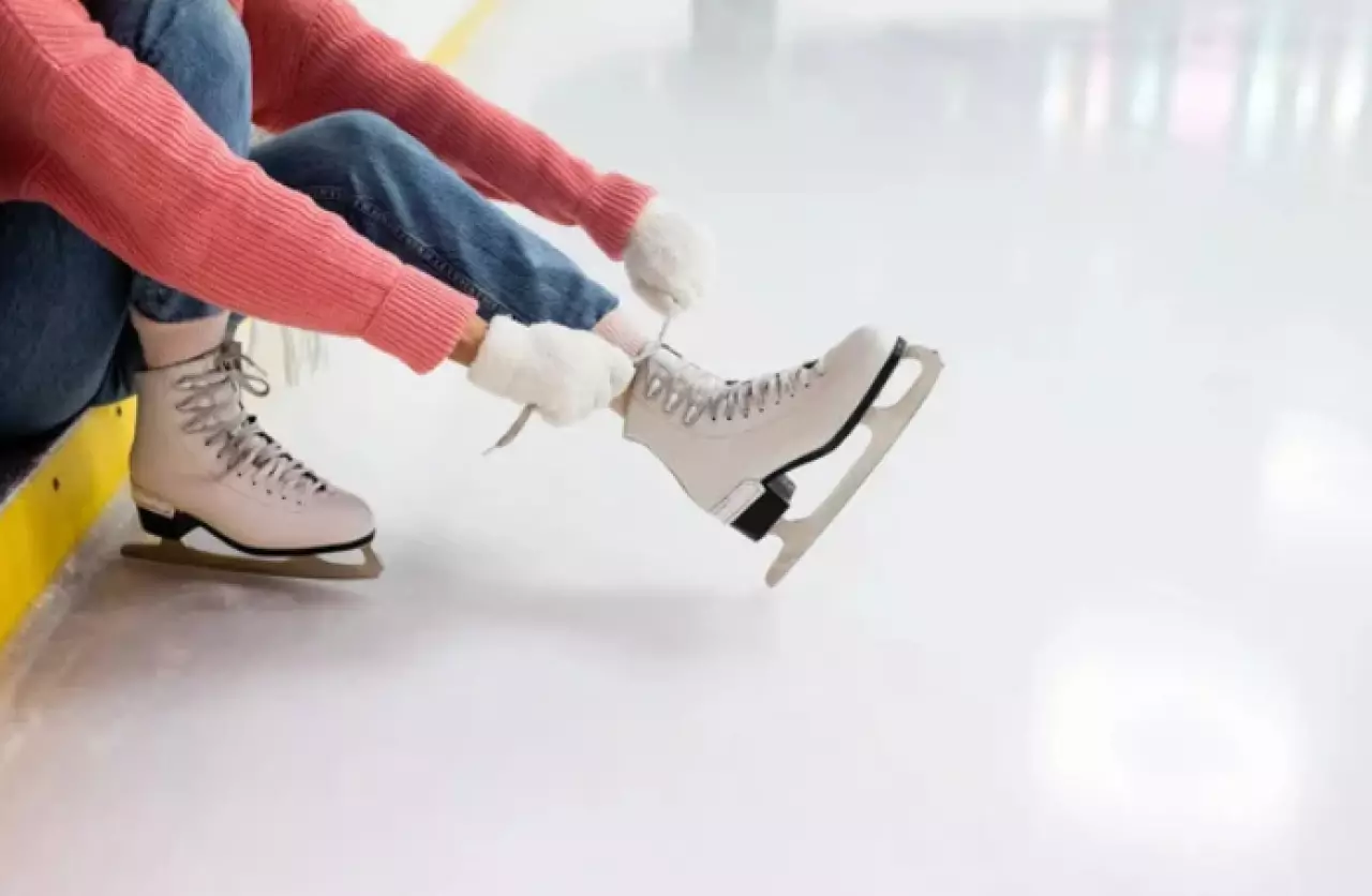 Более 20 катков откроют в Алматы