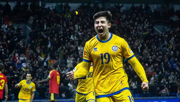 УЕФА отметил исторический гол Дастана Сатпаева за сборную Казахстана