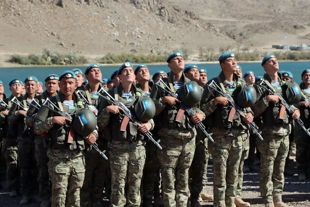 Казахстан отправит военный контингент в Беларусь