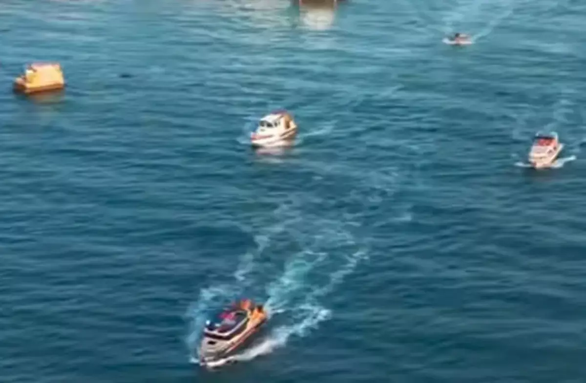 Спасатели Мангистау получили новый катер для предупреждения ЧС на воде - новости на Lada.kz 26.11.2025