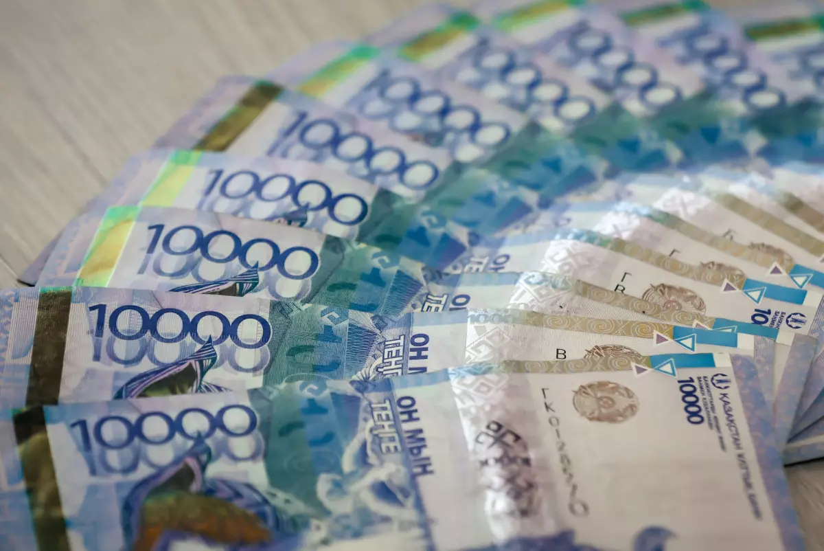 Кто в Казахстане имеет право на специальное госпособие в 542 тыс тенге