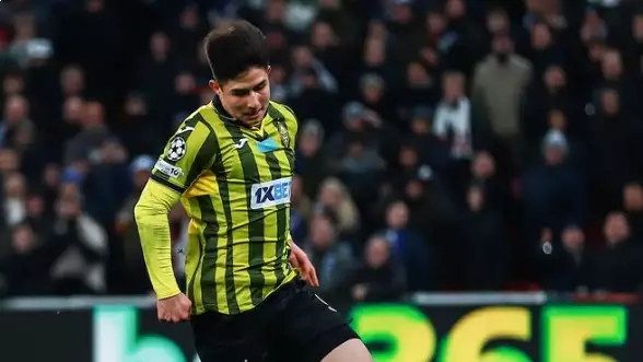 Қазақ футболшысы Дастан Сатпаев тарих жасады