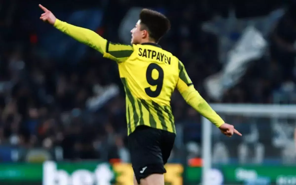 Рафаэль Уразбахтин: Дастаннан әдейі сары қағаз алуды сұрадым