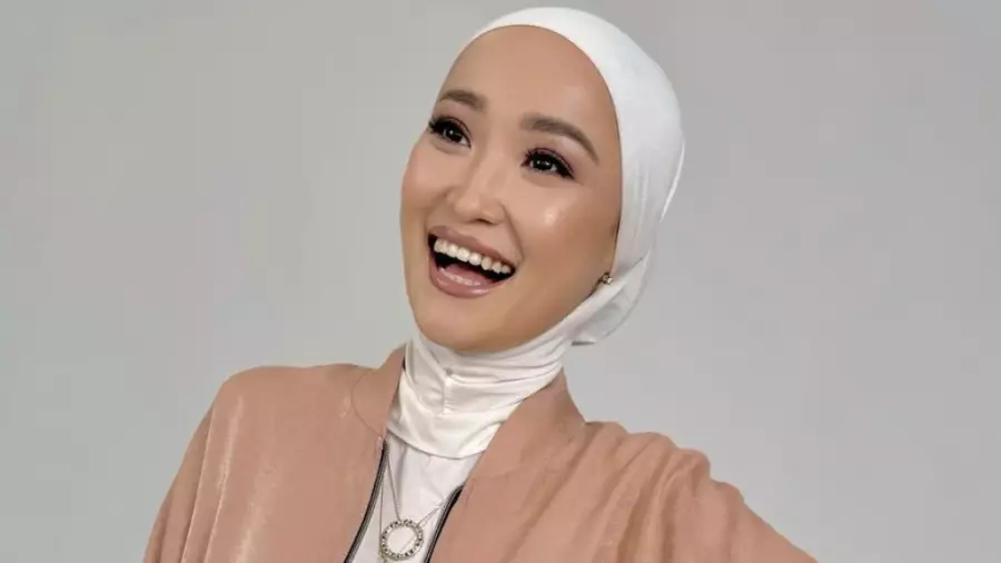 Мөлдір Әуелбекова барша еркектерге ауыр сұрақ қойды