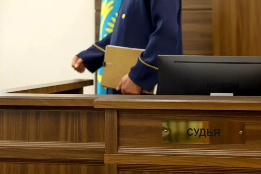 Экс-акима осудили за присвоение средств сельских жителей