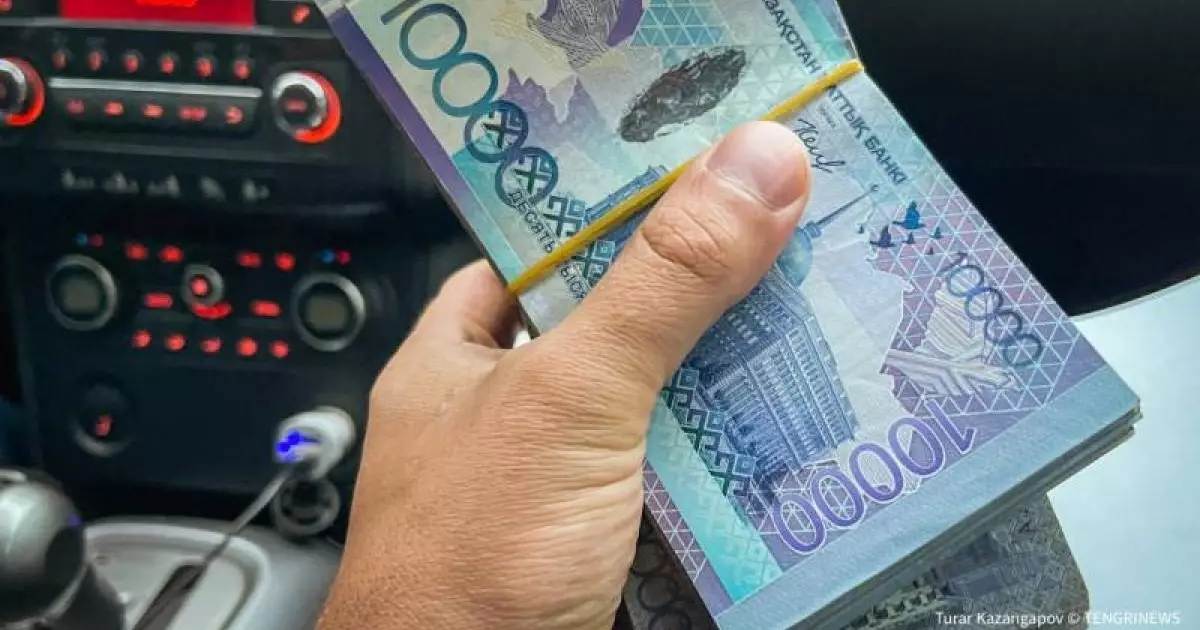  Житель Шымкента обманом получал данные водителей InDriver и оформлял на них кредиты 