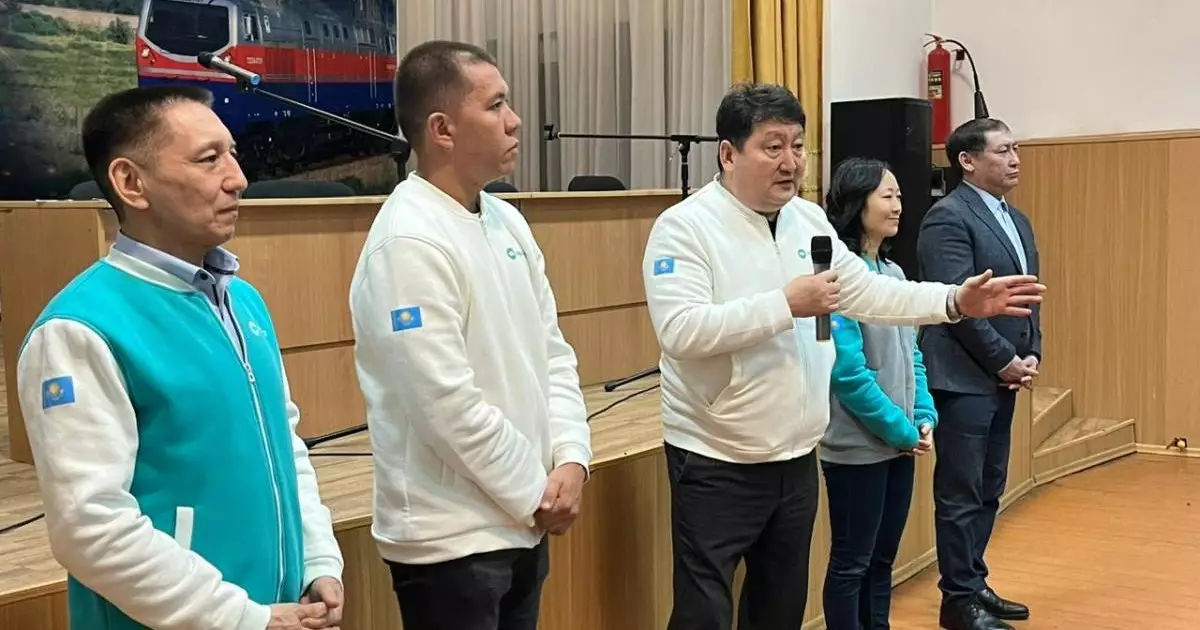  Кандидаты в депутаты от AMANAT проводят встречи с населением Павлодарского региона 