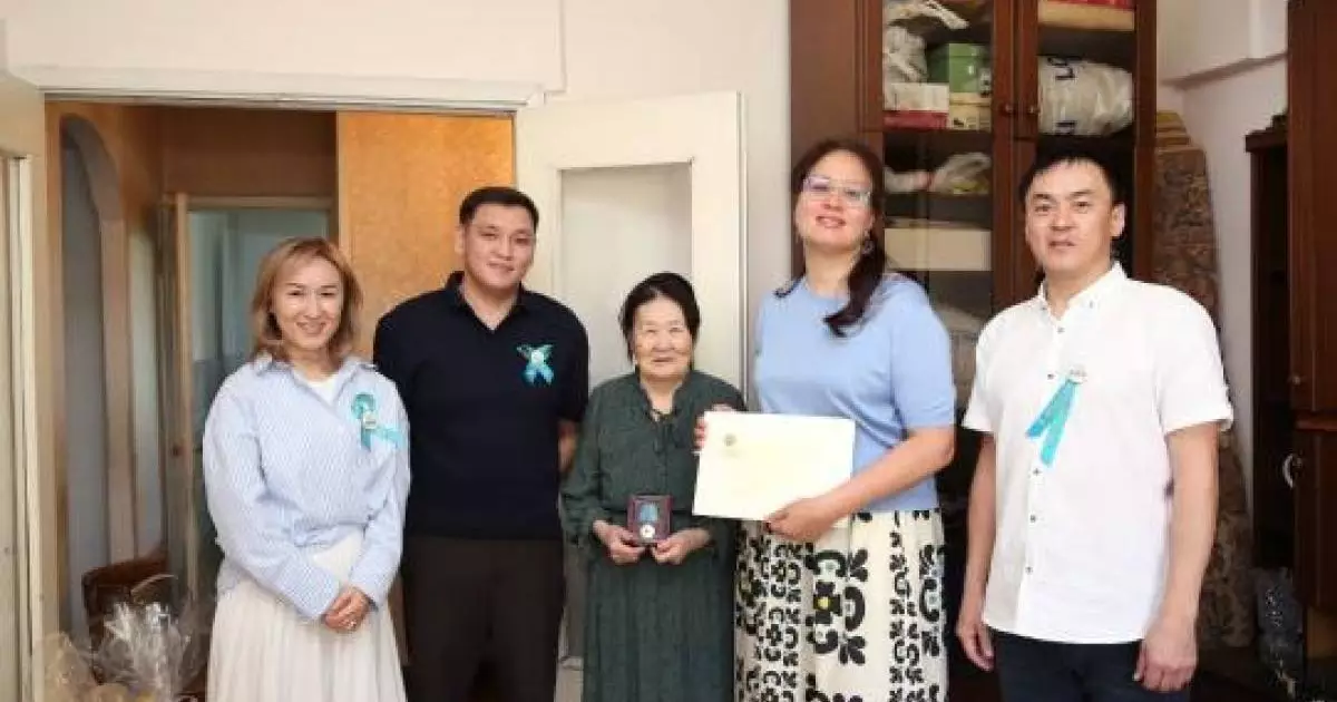  С благодарностью и уважением: в Алматы чествуют ветеранов Великой Отечественной войны 