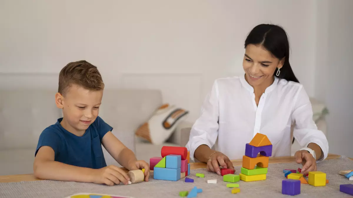 «Талай ата-ана логопед жағалап жүр». Баланың тілін шығарудың заманауи үлгісі