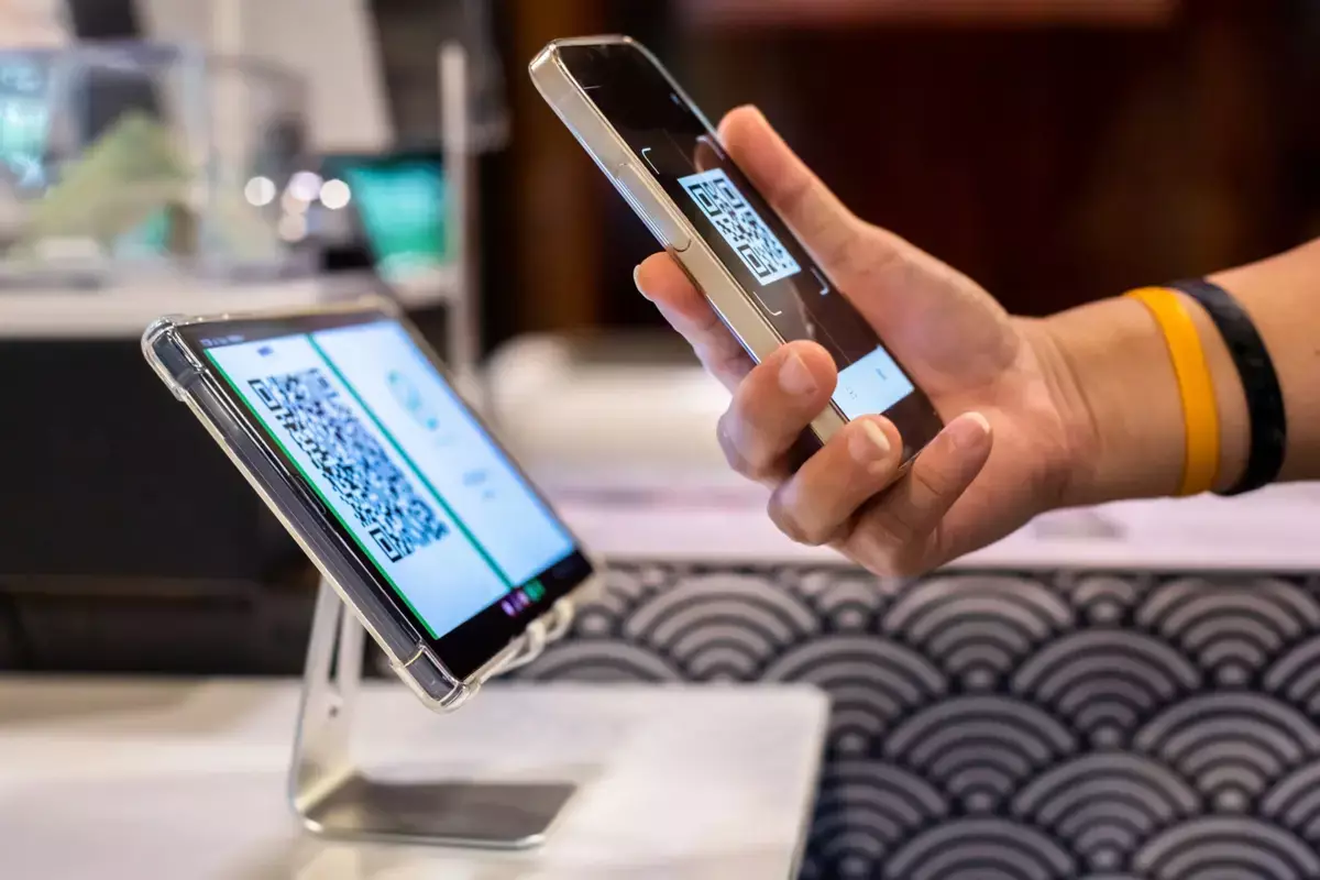 Казахстанцы смогут платить за границей по единому QR-коду - новости на Lada.kz 27.11.2025