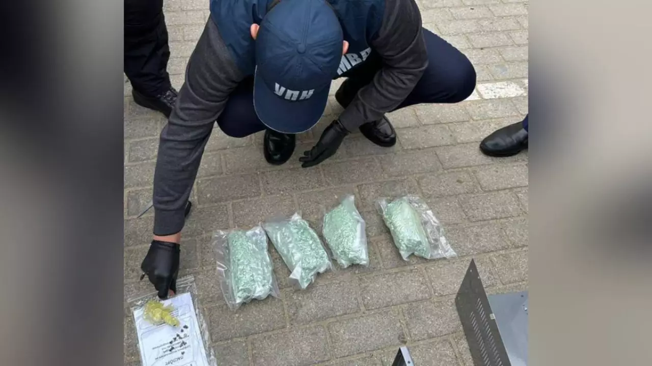 Крупную партию синтетического наркотика изъяли в Актау