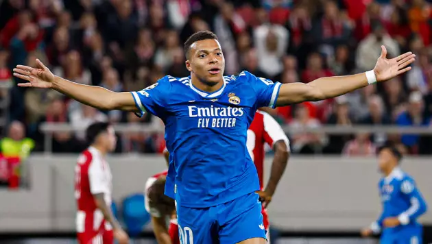 Мбаппе рассказал о травле в матче Лиги чемпионов с покером