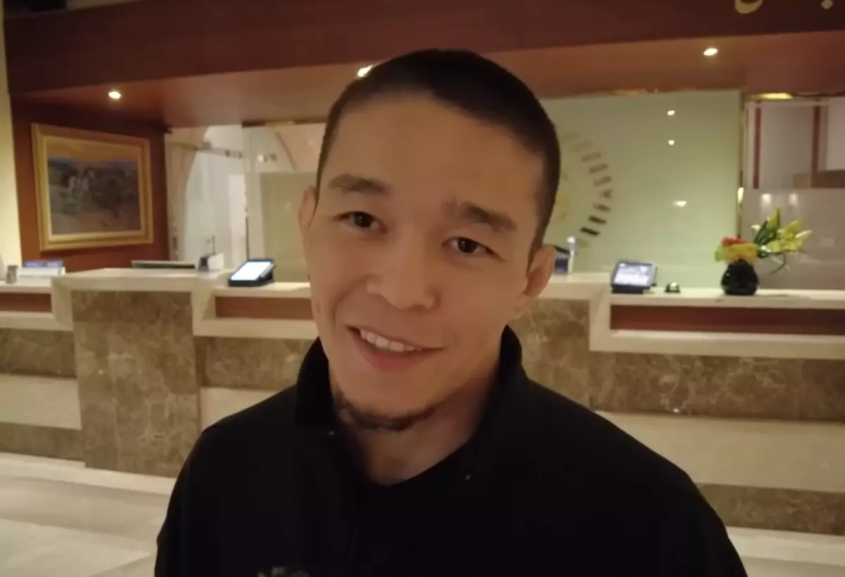 «Надо рентген сделать»: Асу Алмабаев рассказал о травмах после поединка с Пересом