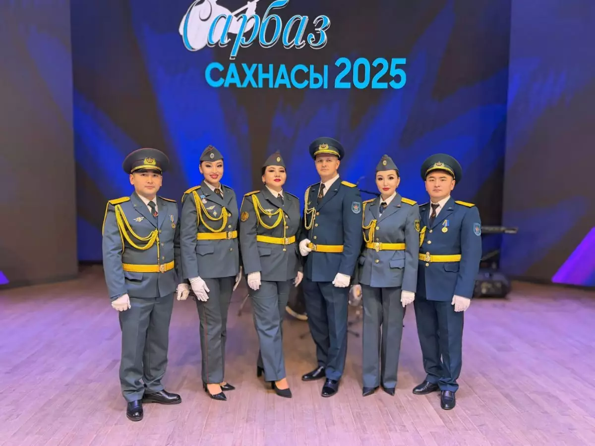 Военнослужащие из Семея завоевали главный приз фестиваля "Сарбаз сахнасы"