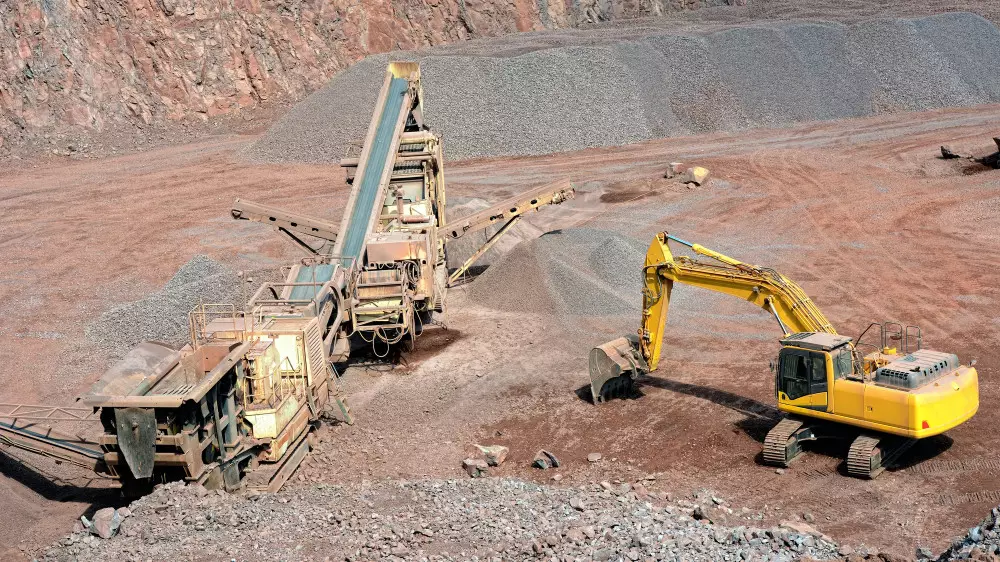 Котлованы прямо под окном: аким Алматинской области ответил на многолетние жалобы жителей