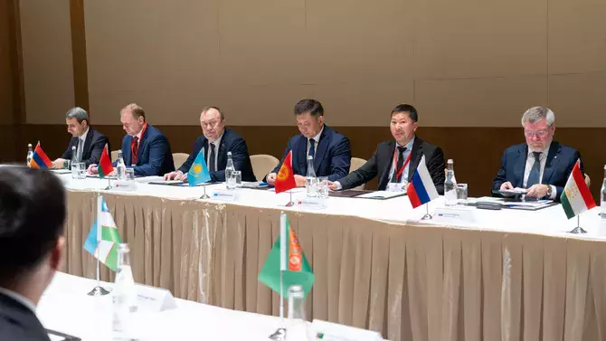 Казахстанские железные дороги увеличили поставки зерна в Азербайджан в 25 раз.