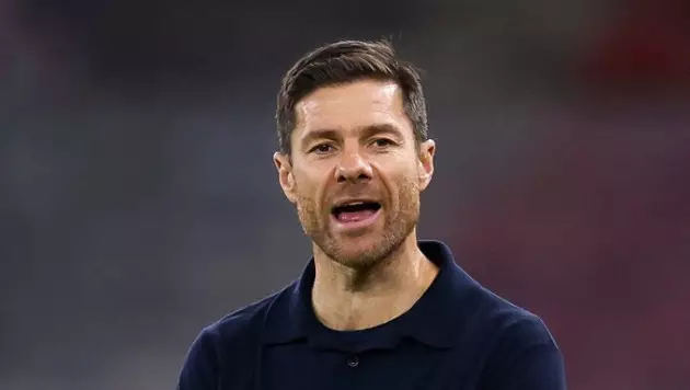 Четыре игрока "Реала" недовольны Алонсо и обратились к Пересу