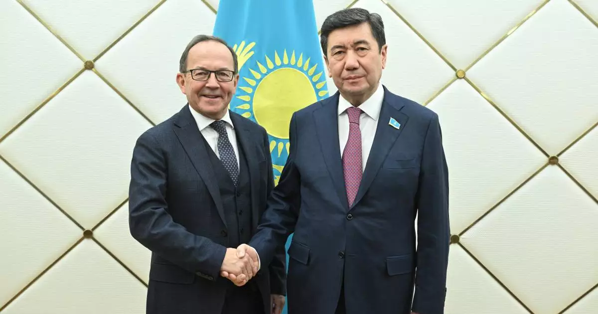  Мәжіліс спикері Аустрия Парламентінің төменгі палатасы төрағасының орынбасарын қабылдады 