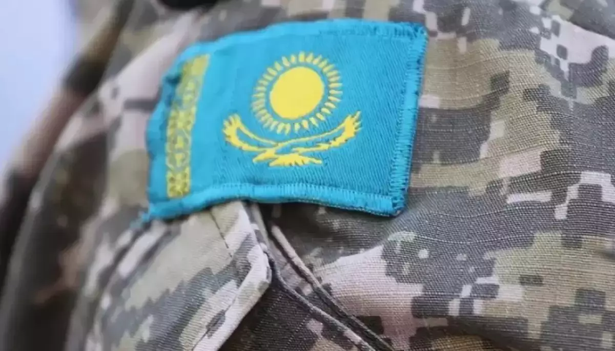 Лишившийся глаза военнослужащий продолжит службу – Минобороны