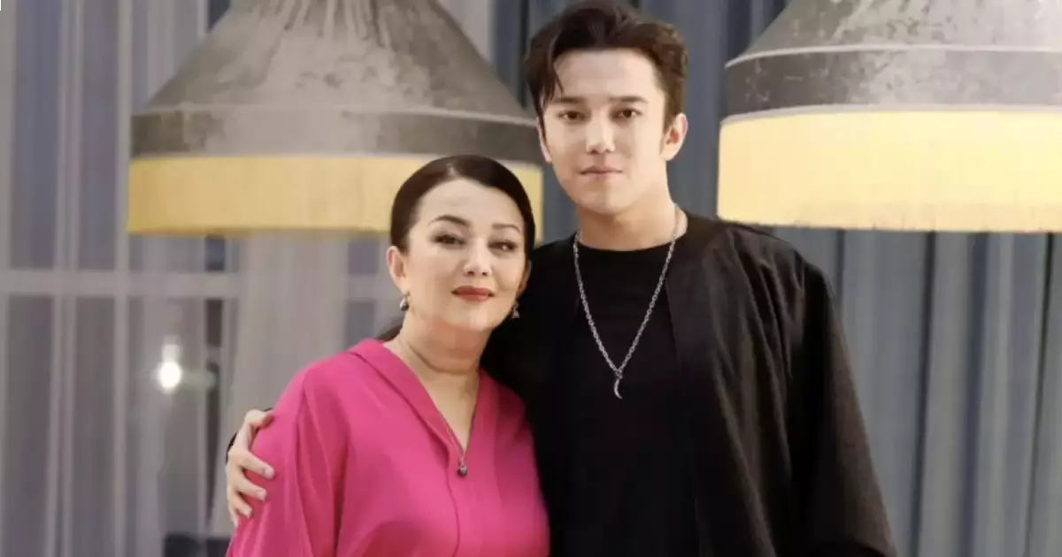 Димаш Құдайбергеннің анасы келін туралы айтты