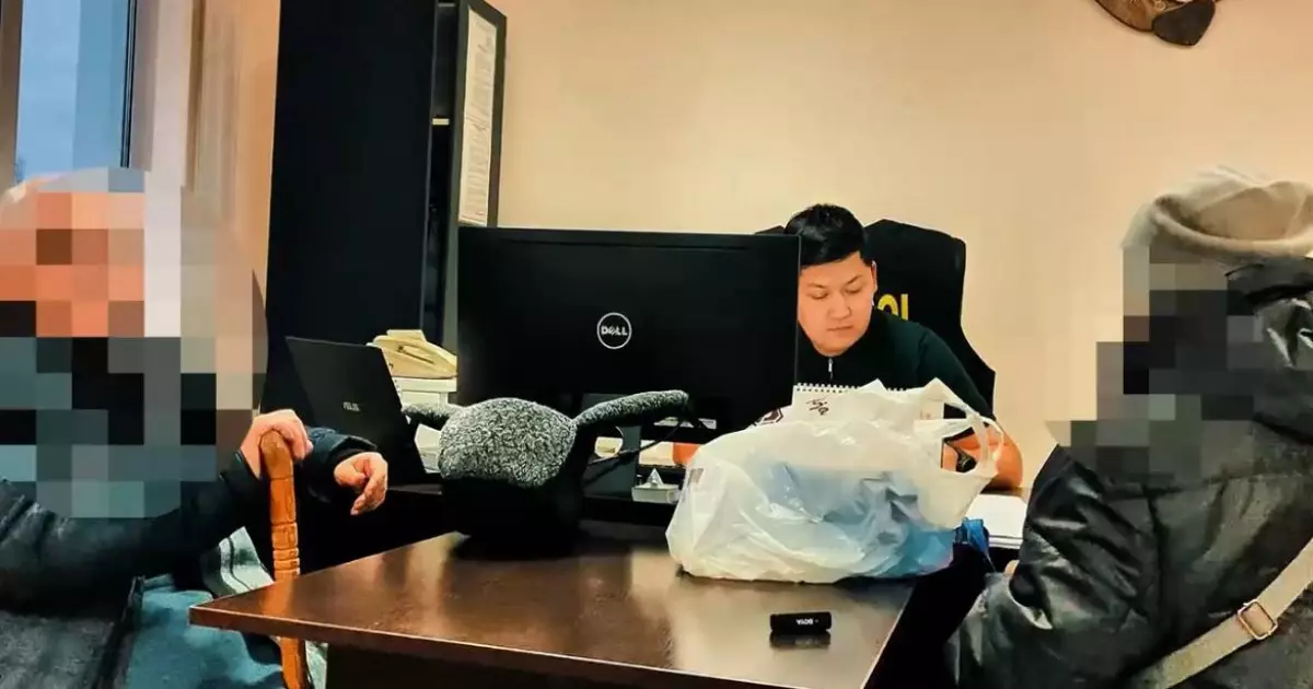   Қостанайда зейнеткерлер алаяққа 3 миллион теңгесін беріп қоя жаздады   