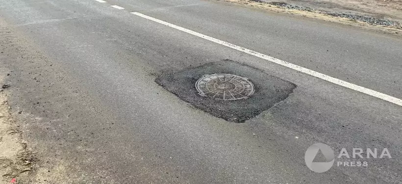 На опасения семейчан по затопленным водопроводным колодцам в одном из районов ответили в акимате