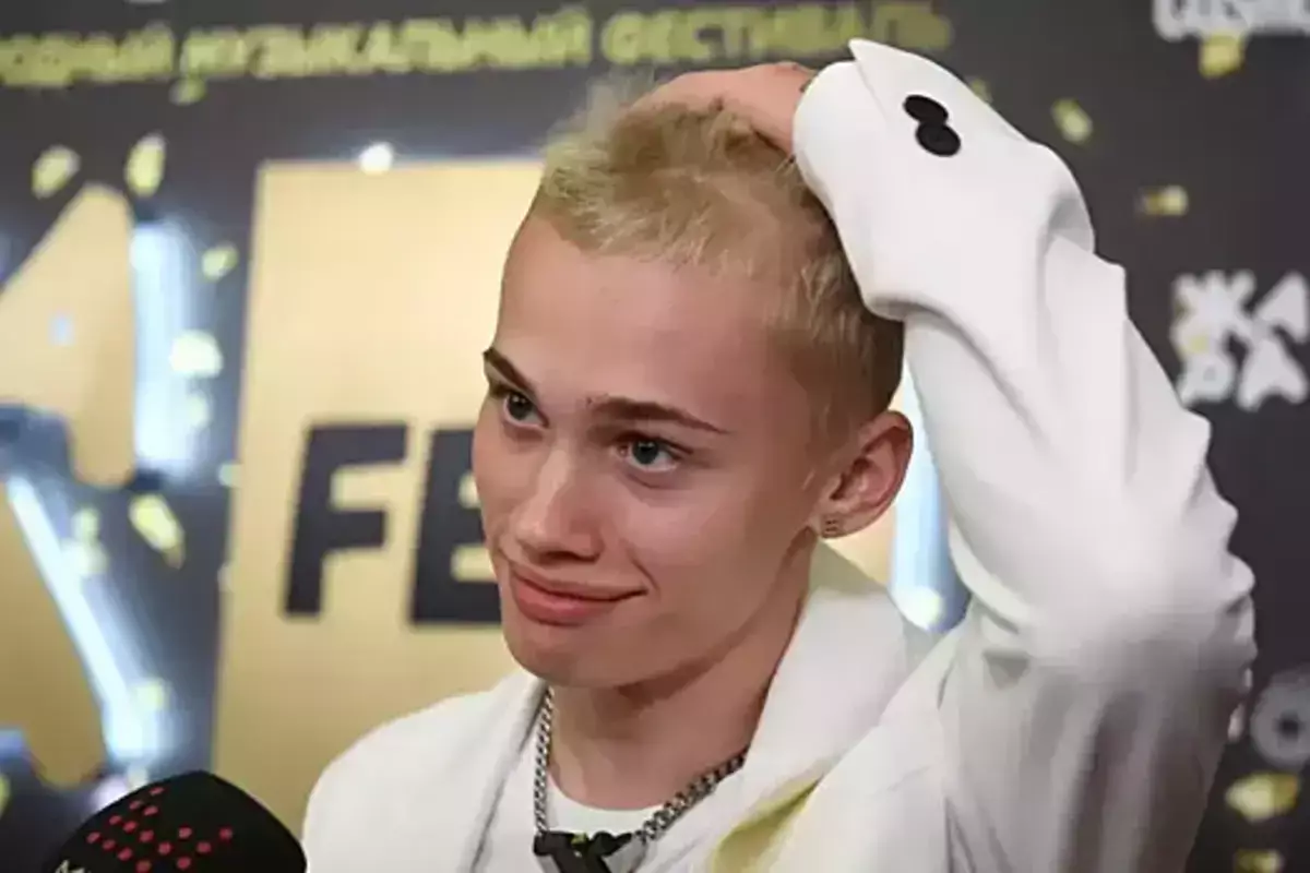 Бывший миллионер Даня Милохин работает доставщиком еды в Дубае - новости на Lada.kz 27.11.2025