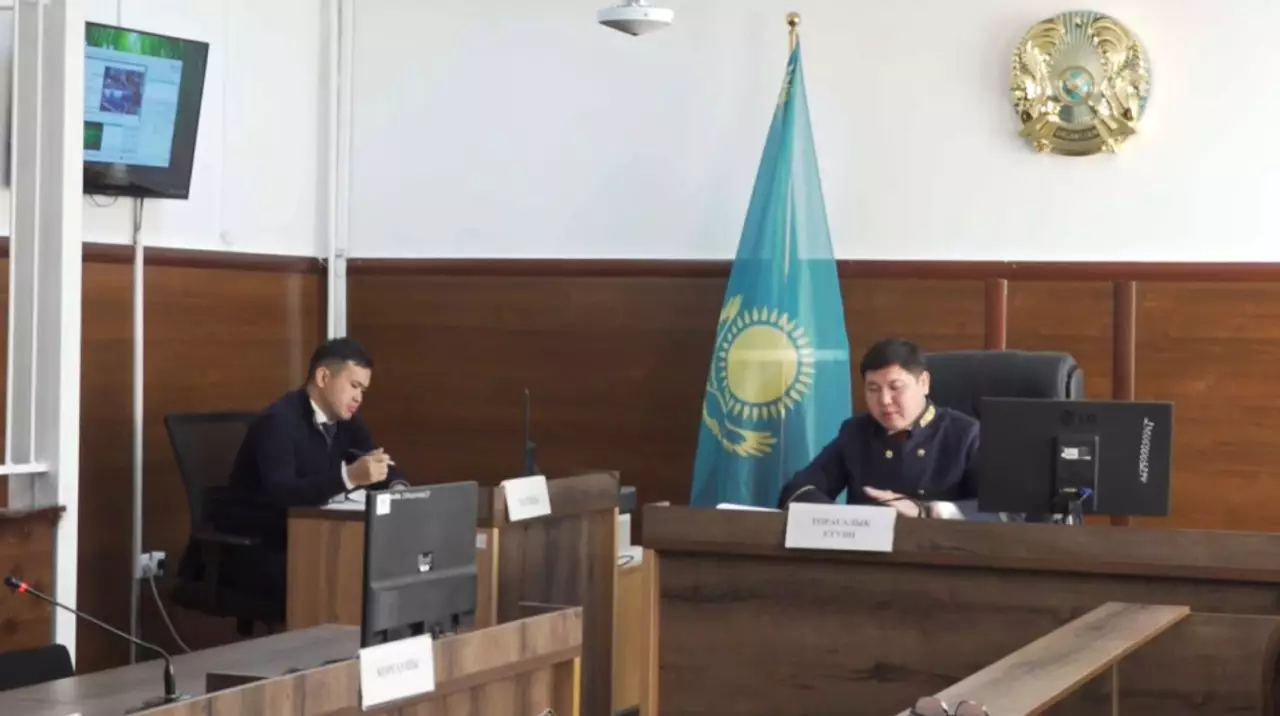 Суд по делу об убийстве Айзат Жумановой начался в Талдыкоргане