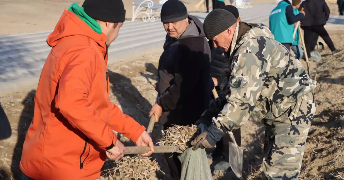   «Таза бейсенбі»: «AMANAT» партиясы экологиялық мәдениетті дамытуға қарқынды үлес қосып келеді   